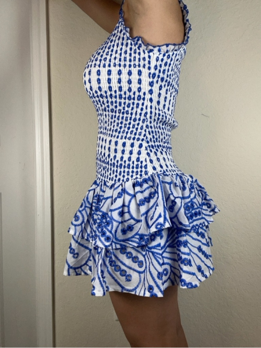 Hello Molly One Shoulder Mini Dress Size XS White Blue Embroidered Ruffle - Picture 8 of 11